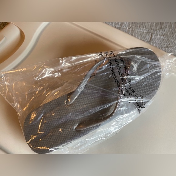 Flip flops - Picture 3 of 3